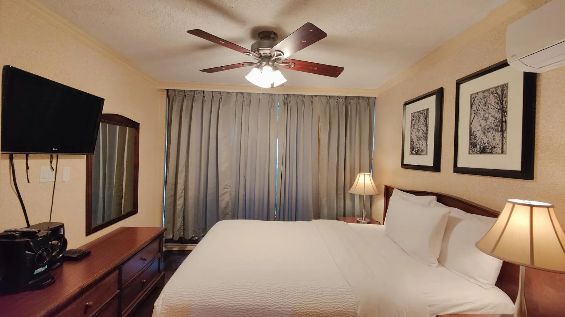 Aparthotel Divya Sutra Suites On Robson Downtown Vancouver