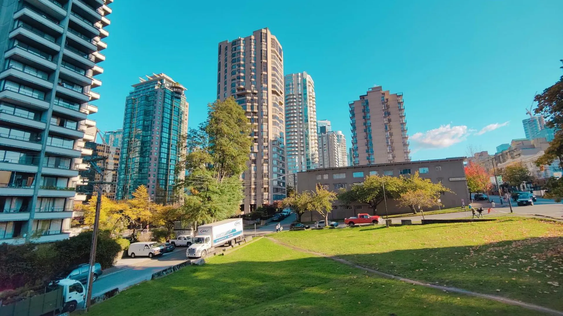 Aparthotel Divya Sutra Suites On Robson Downtown Vancouver