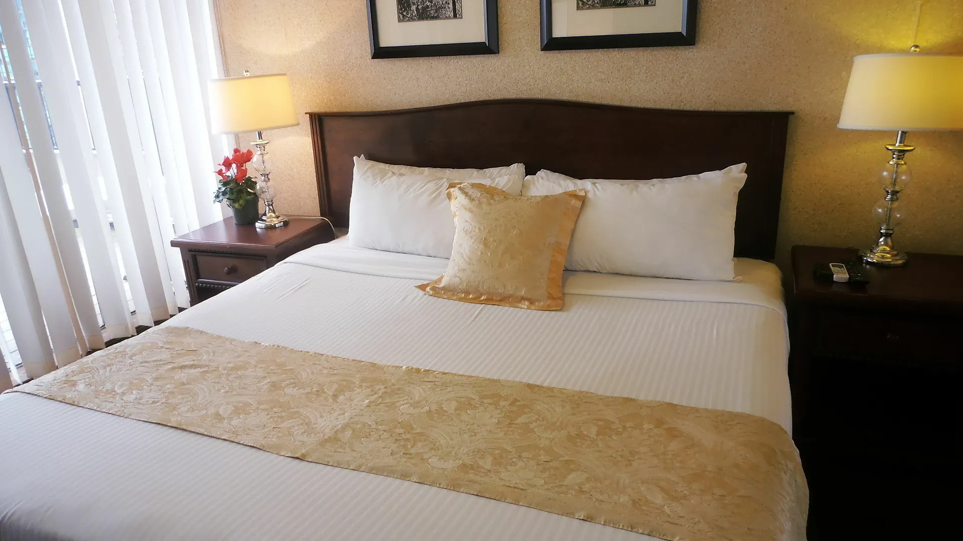 Divya Sutra Suites On Robson Downtown Vancouver Canada